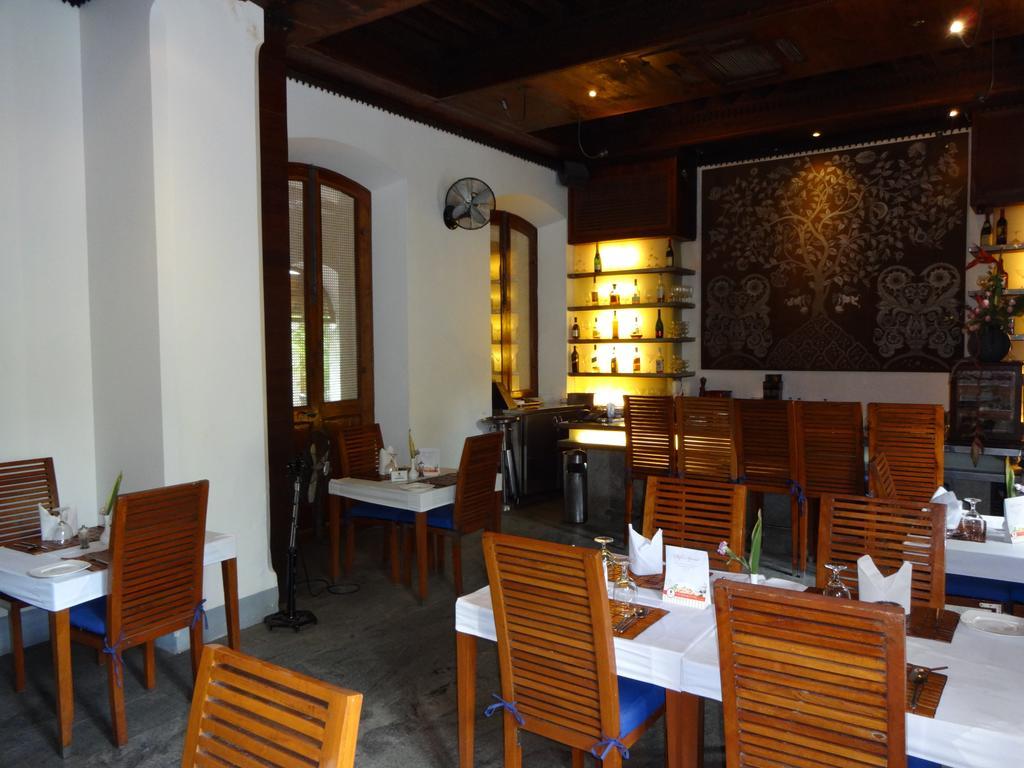 Hotel Le Dupleix Puducherry Exterior foto