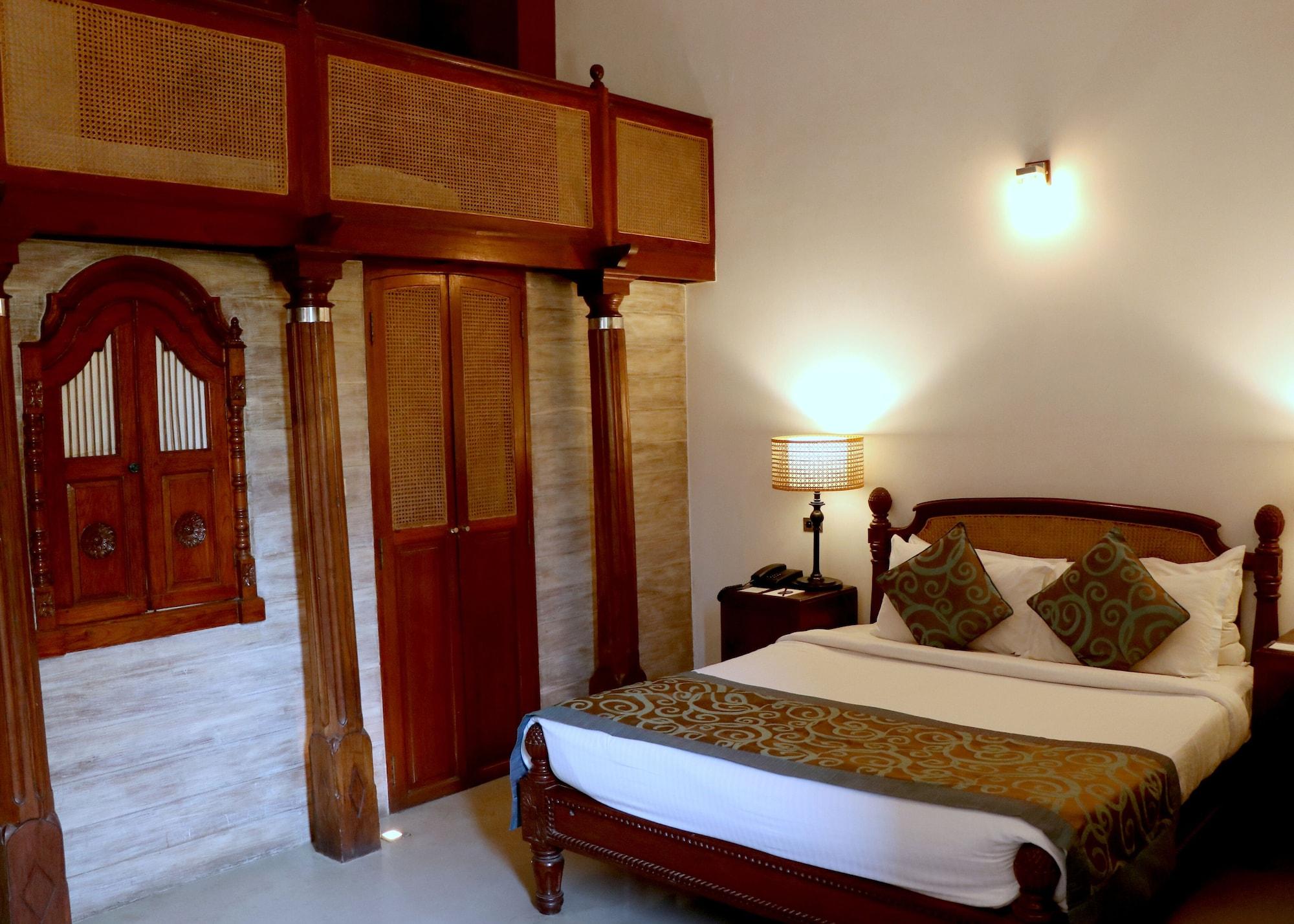 Hotel Le Dupleix Puducherry Exterior foto