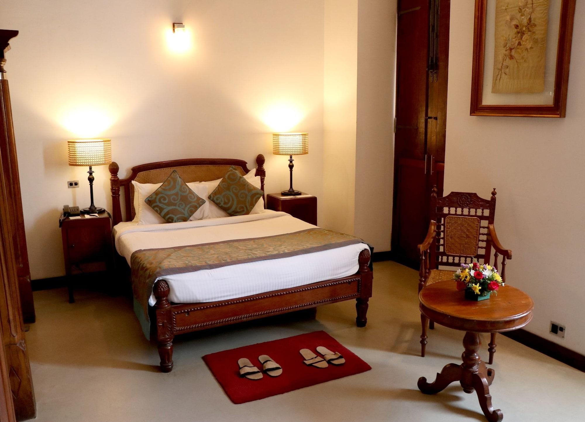 Hotel Le Dupleix Puducherry Exterior foto