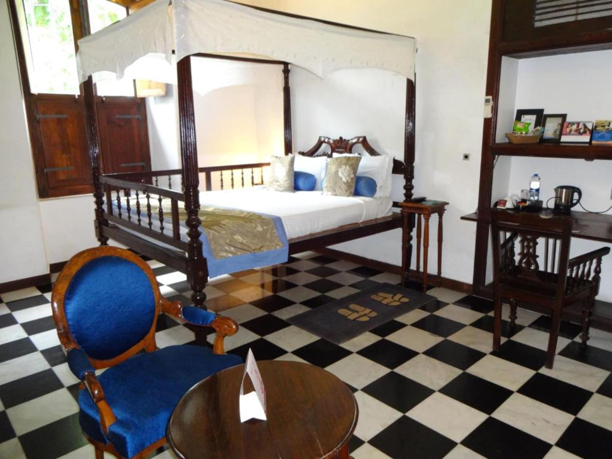 Hotel Le Dupleix Puducherry Exterior foto