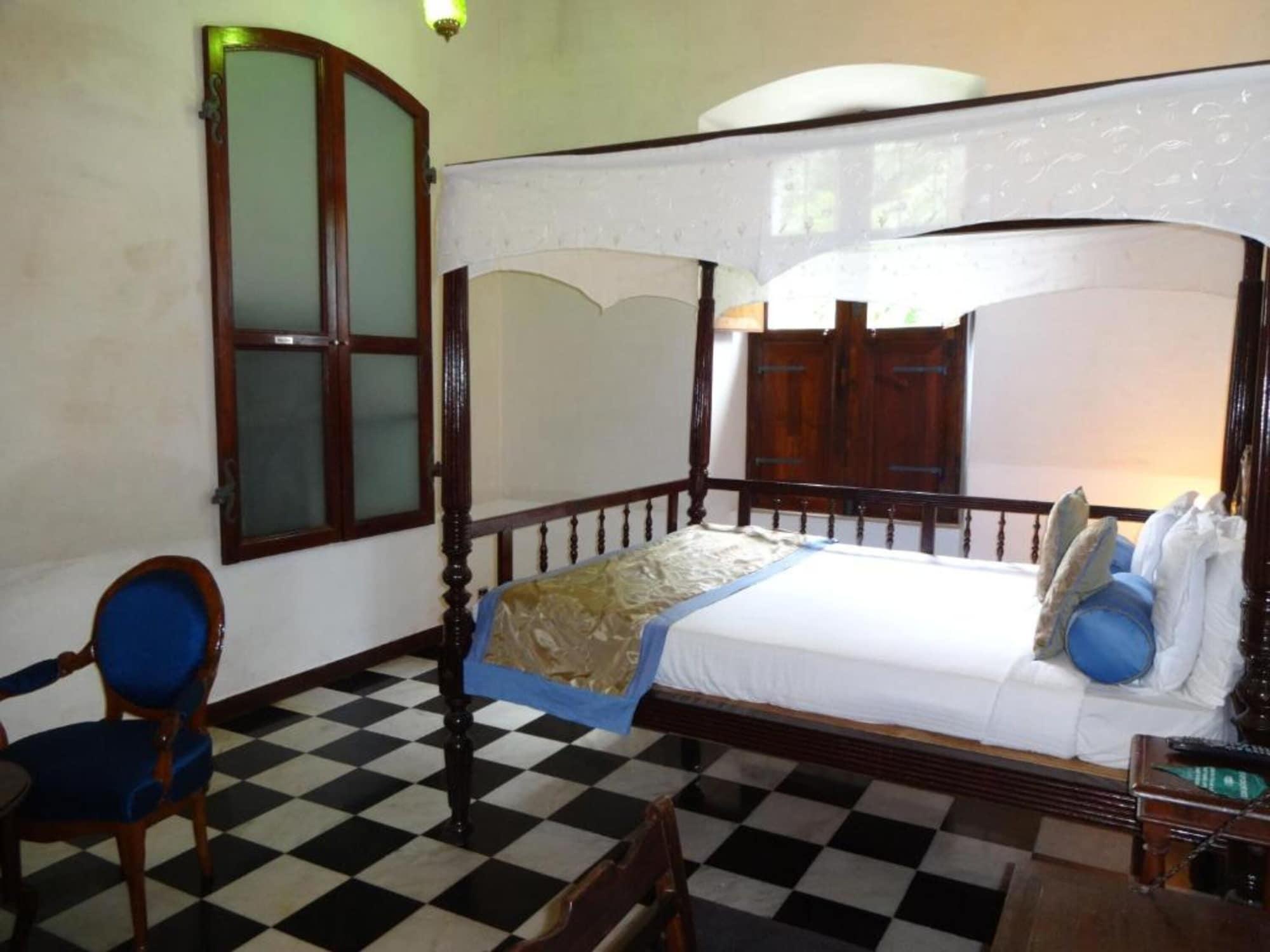 Hotel Le Dupleix Puducherry Exterior foto