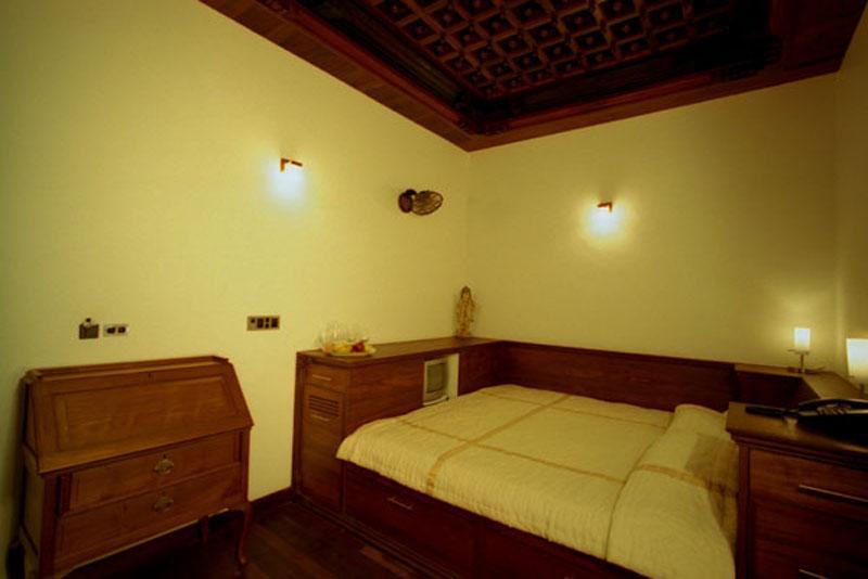 Hotel Le Dupleix Puducherry Exterior foto
